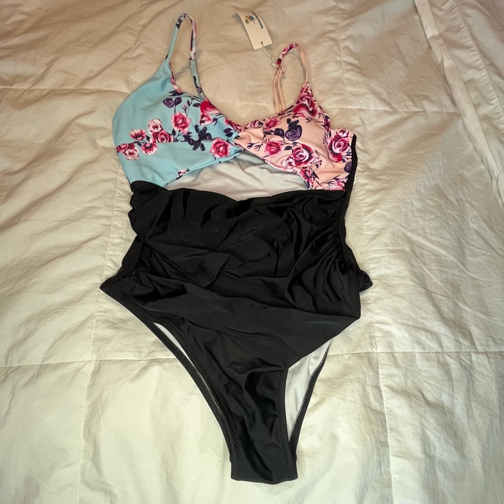 BEACHSISSI swimwear
